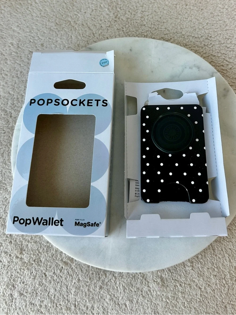 PopSockets Licorice Black Dot MagSafe PopWallet | Phone Grip | NEW